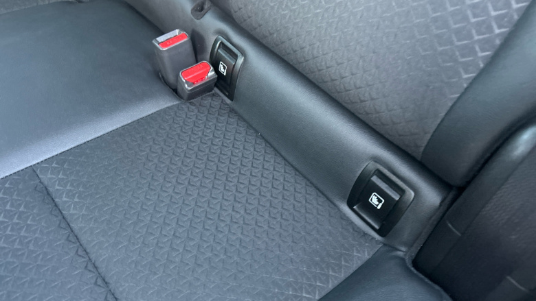 Nissan Juke 1.0 DiG-T 114 N-Connecta 5dr Petrol Hatchback